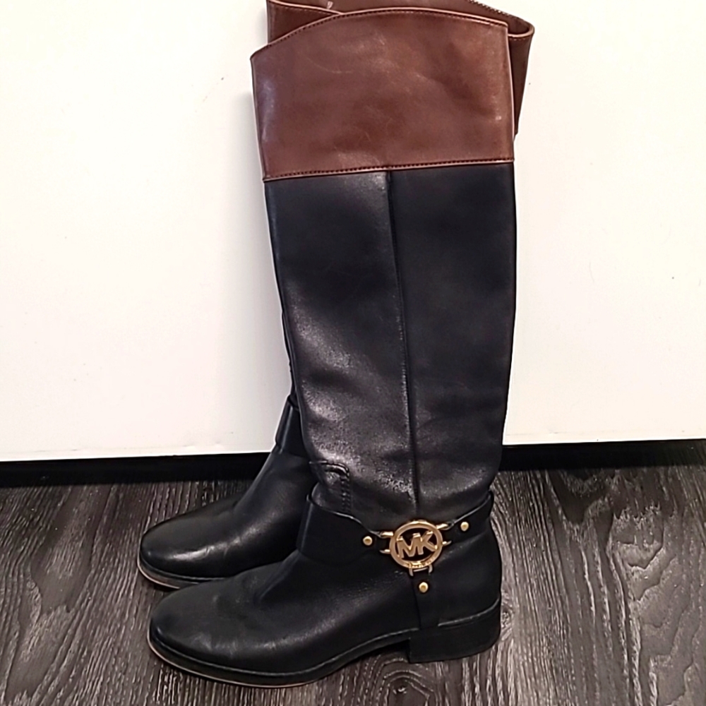 Michael Kors Size 5.5 women's black Boots.